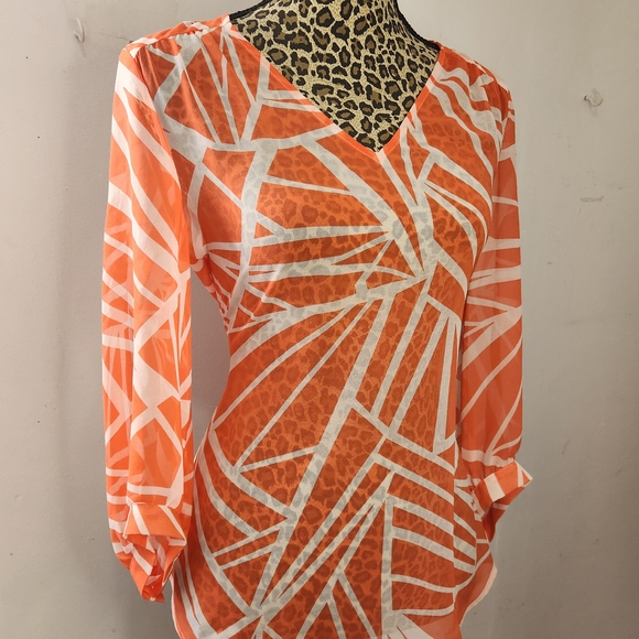 Banana Republic Orange & White Abstract V-Neck Tunic Top - Picture 3 of 8